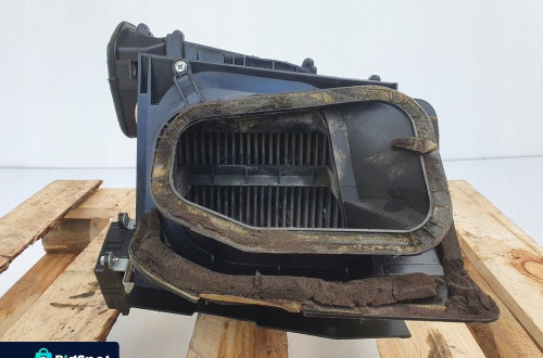 Nissan PRIMERA P12 NAGRZEWNICA europa ORYGINAŁ