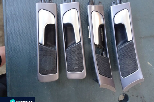 KLAMKA WEWNETRZNA Z BOCZKA AUDI A6 C5 LIFT KOMBI NR10