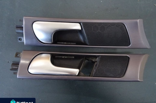 KLAMKA WEWNETRZNA Z BOCZKA AUDI A6 C5 LIFT KOMBI NR10