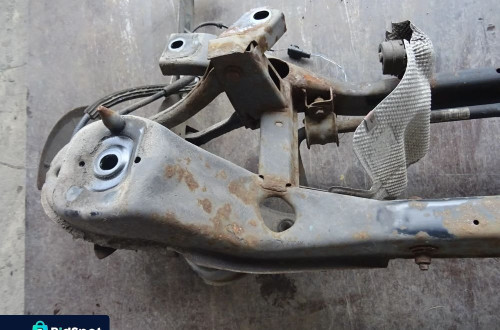 FORD FOCUS MK2 LIFT 07-11 BELKA ZAWIESZENIA TYLNA TYŁ