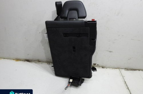 OPARCIE KANAPY PRAWY TYŁ VOLVO V70 III