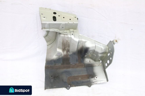 Fartuch Podłużnica Ćwiartka Przód R Mitsubishi Outlander III 3 2012-2021