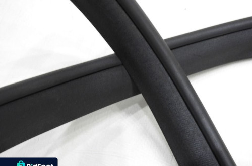 USZCZELKA DRZWI LEWY TYŁ MERCEDES W212 KOMBI