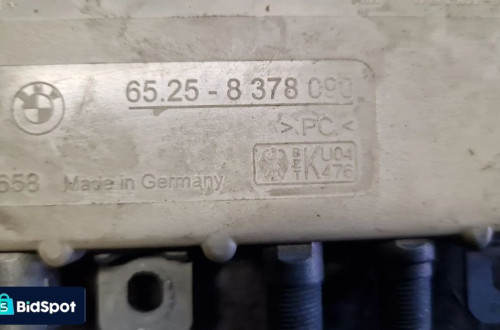 BMW E39 WZMACNIACZ ANTENOWY 8378090