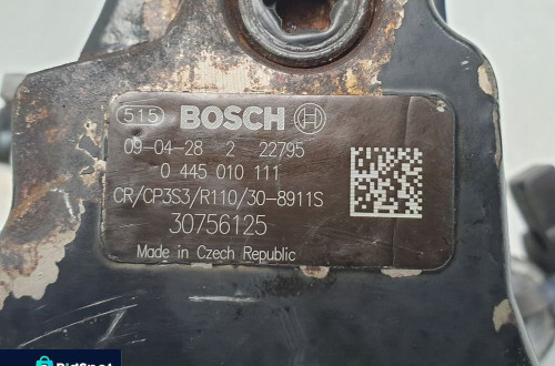 Volvo V70 III XC70 II 2.4 D5 POMPA WTRYSKOWA