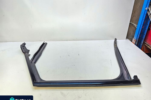 USZCZELKA DRZWI LEWY TYŁ AUDI A6 C7 4G9839431 PIANO BLACK