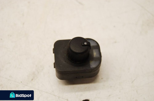 PRZEŁĄCZNIK REGULACJI LUSTEREK 8E0959565 AUDI A3 A4 B7