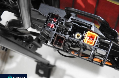 FOTEL PRAWY PRZÓD VOLVO S60 I LIFT