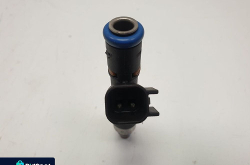 Ford Mondeo MK4 2.0 16V WTRYSKIWACZ 0280158105