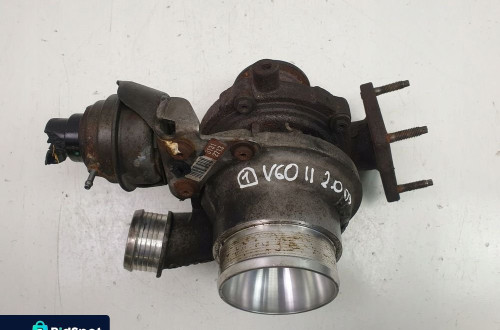 Volvo V60 2.0 D3 TURBOSPRĘŻARKA 31312713