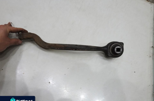 WAHACZ LEWY PRZÓD MERCEDES W212 2.2 CDI