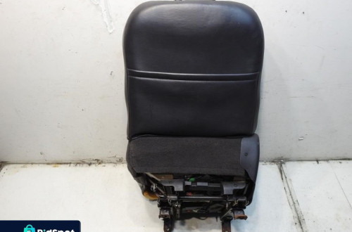 FOTEL PRAWY PRZÓD JEEP GRAND CHEROKEE II WJ
