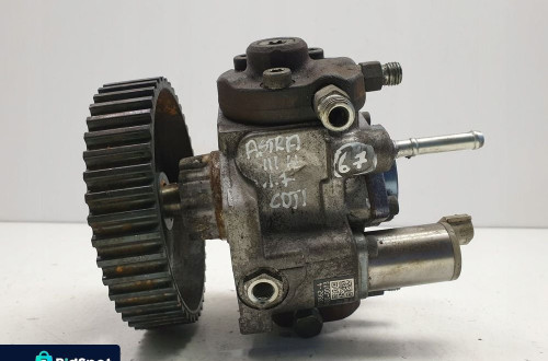 Astra III H 1.7 CDTI POMPA WTRYSKOWA 8-97313862-4