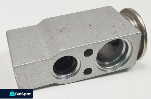 ZAWÓR ROZPRĘŻNY KLIMATYZACJI BMW 5 F07 9159803