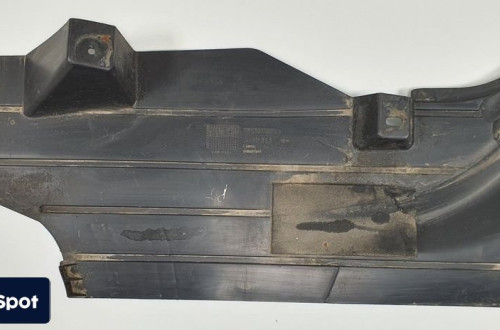 OSŁONA PODWOZIA PRAWY TYŁ VOLVO C70 II 30714863