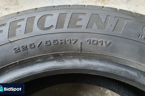 OPONA GOODYEAR EFFICIENT GRIP 225/55/R17 5MM LATO