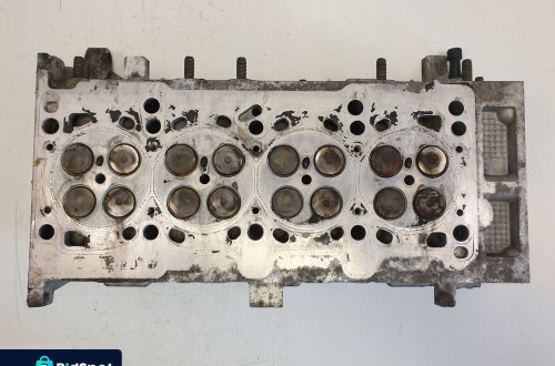 Opel Corsa C 1.3 CDTI GŁOWICA CYLINDRÓW 381181215