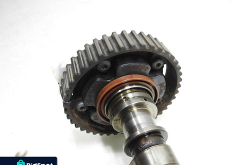 WAŁEK ROZRZĄDU SSĄCY FORD MONDEO MK4 2.5 T 8658597