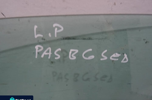 SZYBA LEWY PRZÓD VW PASSAT B6