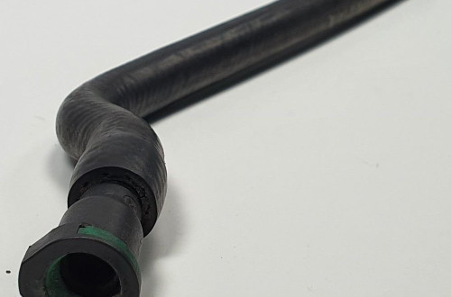 PRZEWÓD POWIETRZA VOLVO XC90 I 2.9 30645385