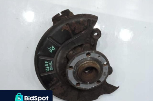 PIASTA ZWROTNICA PRAWY PRZÓD VW TOURAN 1.9 TDI