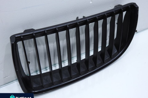 GRILL NERKA ZDERZAKA LEWA BMW E90 E91