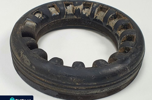 GUMA PODKŁADKA SPRĘŻYNY VOLVO C70 II 3M51-5599-BC