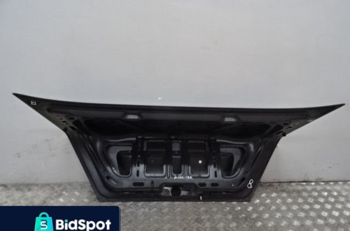 KLAPA TYŁ TYLNA BAGAŻNIKA MERCEDES W202 SEDAN 93-97 LAK:721M NR8