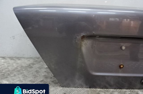 KLAPA TYŁ TYLNA BAGAŻNIKA MERCEDES W202 SEDAN 93-97 LAK:721M NR8