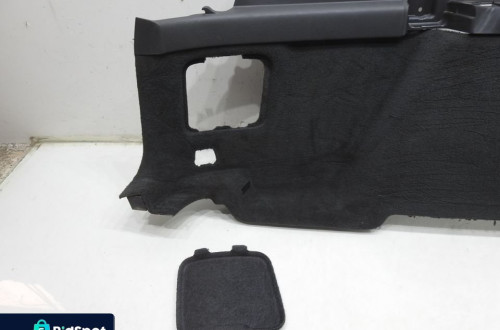 TAPICERKA BAGAŻNIKA LEWY TYŁ VOLVO V50 LIFT