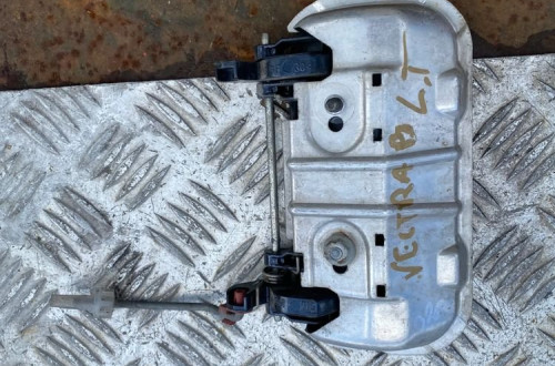 opel vectra b klamka zewnetrzna lewy tyl tylna  lewa