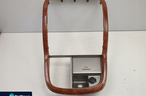Kia Carnival I RAMKA RADIA lewarka SCHOWEK