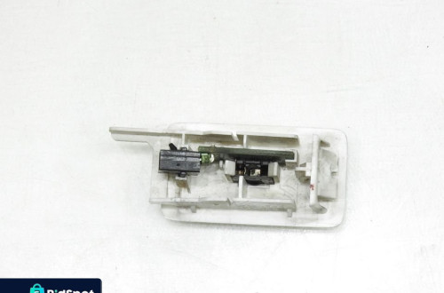 GNIAZDO AUX VW TOURAN I LIFT 1T0035724A