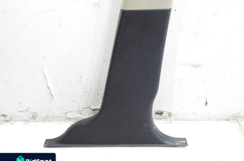 OSŁONA SŁUPKA PRAWA B VOLVO V70 III