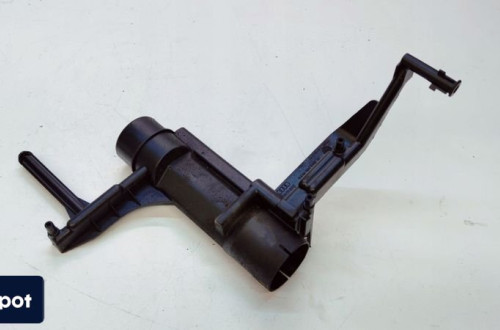ŁAPACZ OLEJU SKRZYNI BIEGÓW MULITRONIC CVT AUDI A4 B8 A5 A6 0AW301279B