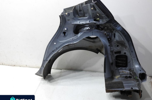 ĆWIARTKA BŁOTNIK PRAWY TYŁ LC5F VW GOLF V