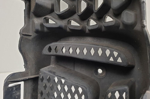 GRILL ATRAPA HONDA JAZZ II