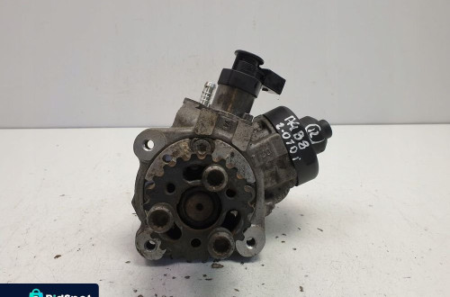 Audi A4 B8 2.0 TDI POMPA WTRYSKOWA 0445010507