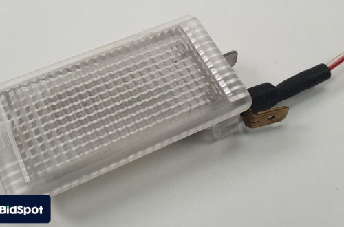 LAMPKA OŚWIETLENIE SCHOWKA OPEL AGILA A