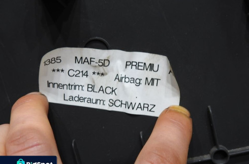 BOCZEK TAPICERKA BAGAŻNIKA PRAWA FORD C-MAX