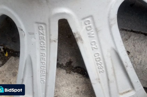 bmw f10 f11 alufelga alus kolo 6867127 et30 is30 8jx17eh2