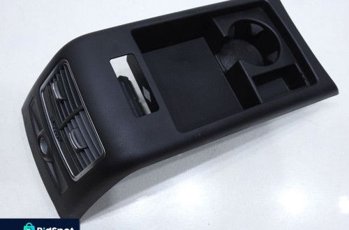 KRATKA NAWIEWU TYŁ AUDI A6 C6