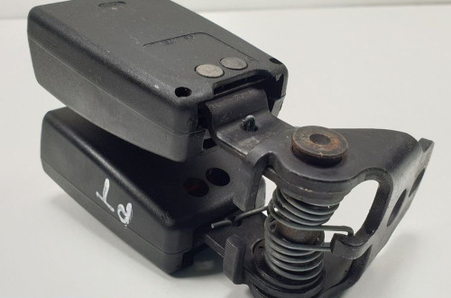 ZAPINKI PRAWY TYŁ FORD FOCUS MK2 4M51-A613K21-AA