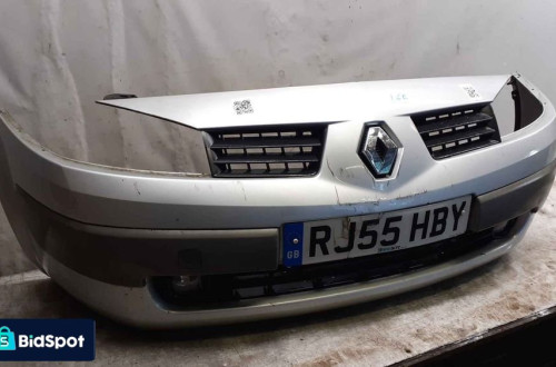 ) ZDERZAK PRZÓD PRZEDNI RENAULT MEGANE 2 II CABRIO TED69 SREBRNY HALOGENY