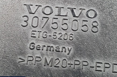 GUMA WKŁAD SCHOWKA VOLVO C30 30755058
