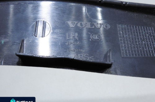 LISTWA KONSOLI SŁUPKA LEWA VOLVO V70 III