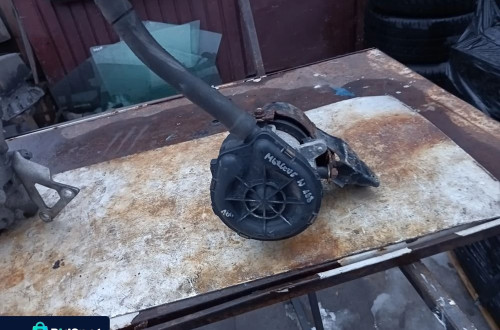 mercedes w168 a-klasa 1.6b pompa  powietrza wtornego a0001404085