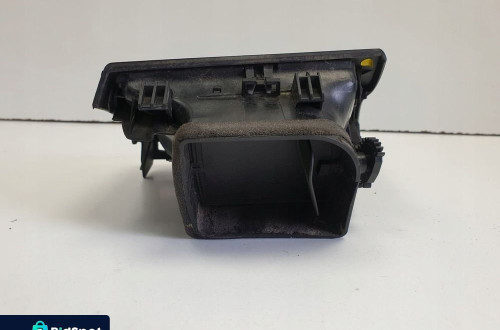 BMW X6 E71 PRAWA KRATKA NAWIEWU Przód 7161804