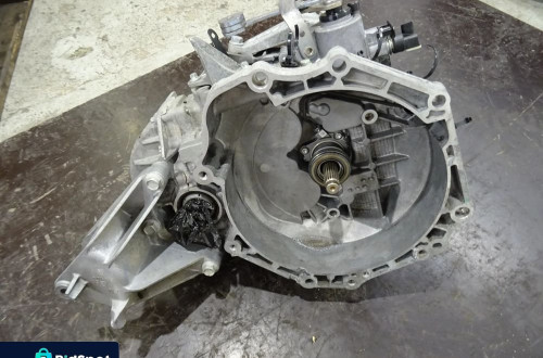 OPEL ASTRA J 1.6 CDTI SKRZYNIA M32 B16DTH 55569878 55575539