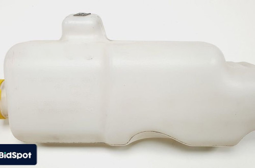 ZBIORNICZEK SPRYSKIWACZY RENAULT TWINGO III